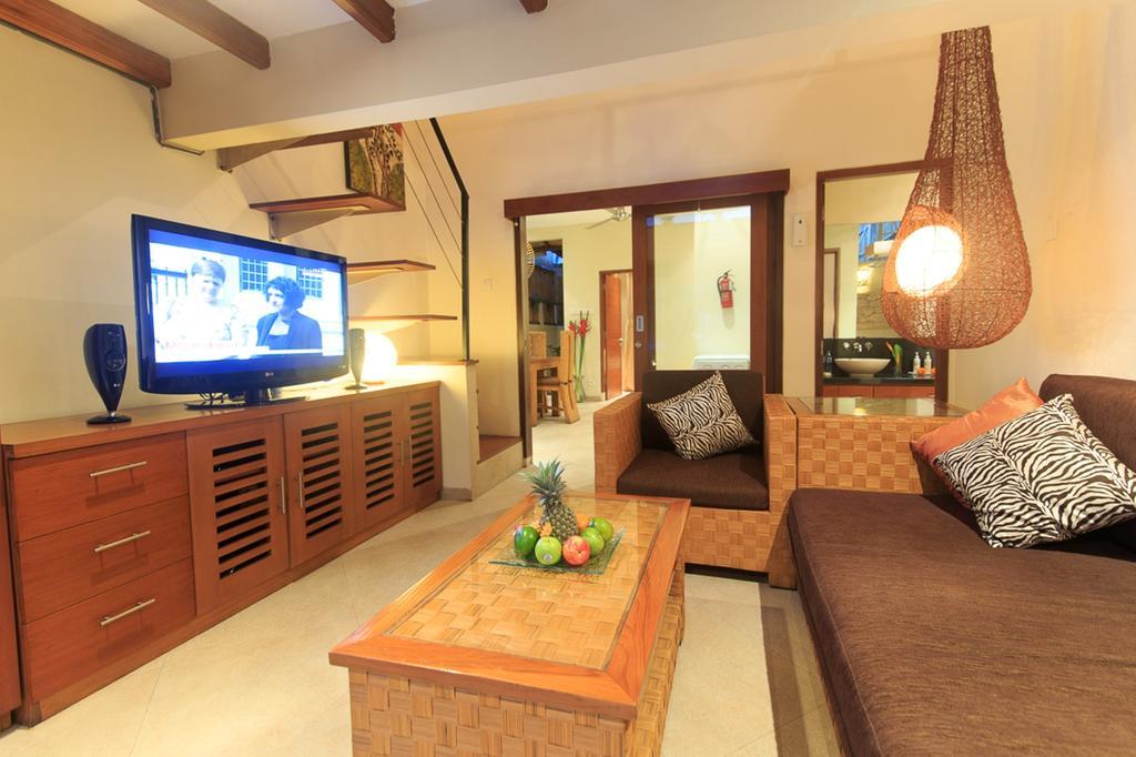Villa Seriska Seminyak Luaran gambar