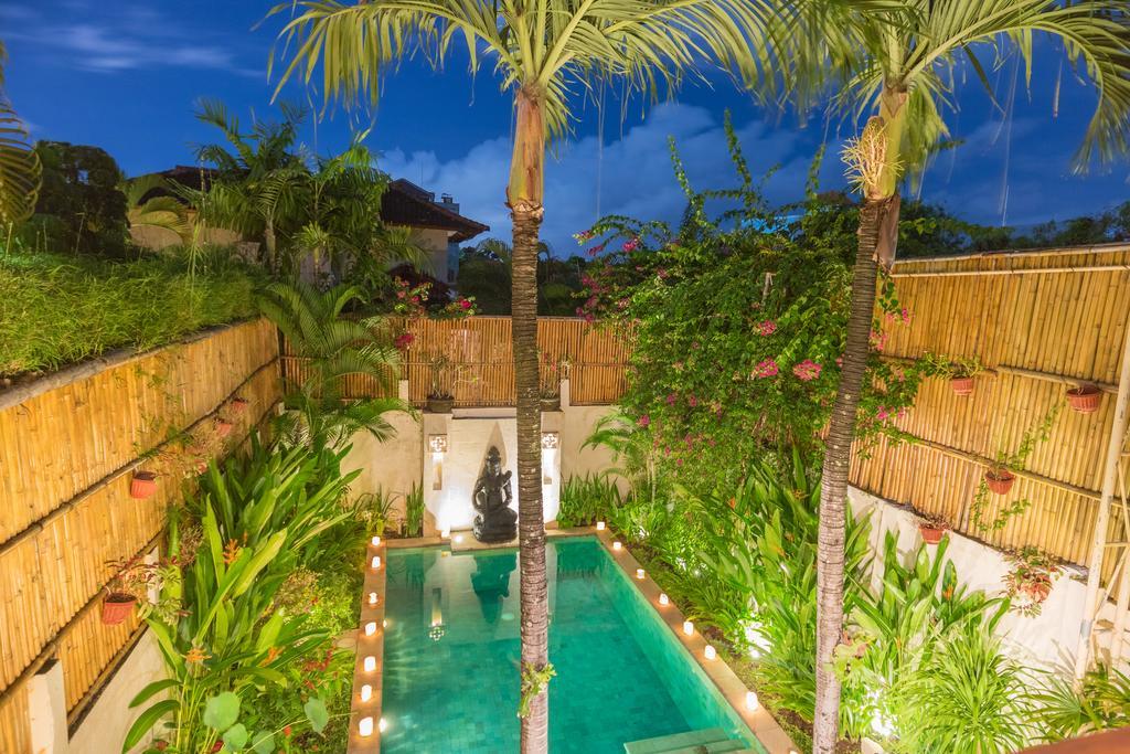 Villa Seriska Seminyak Luaran gambar