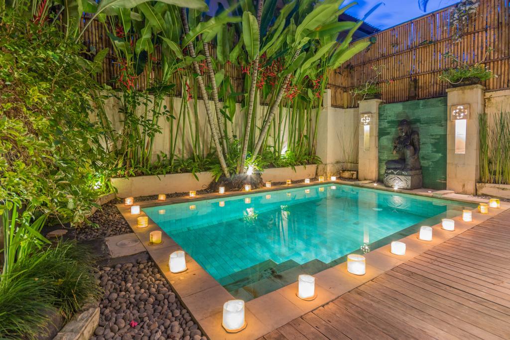 Villa Seriska Seminyak Luaran gambar
