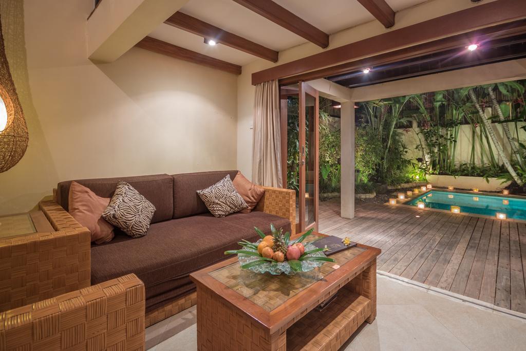 Villa Seriska Seminyak Luaran gambar