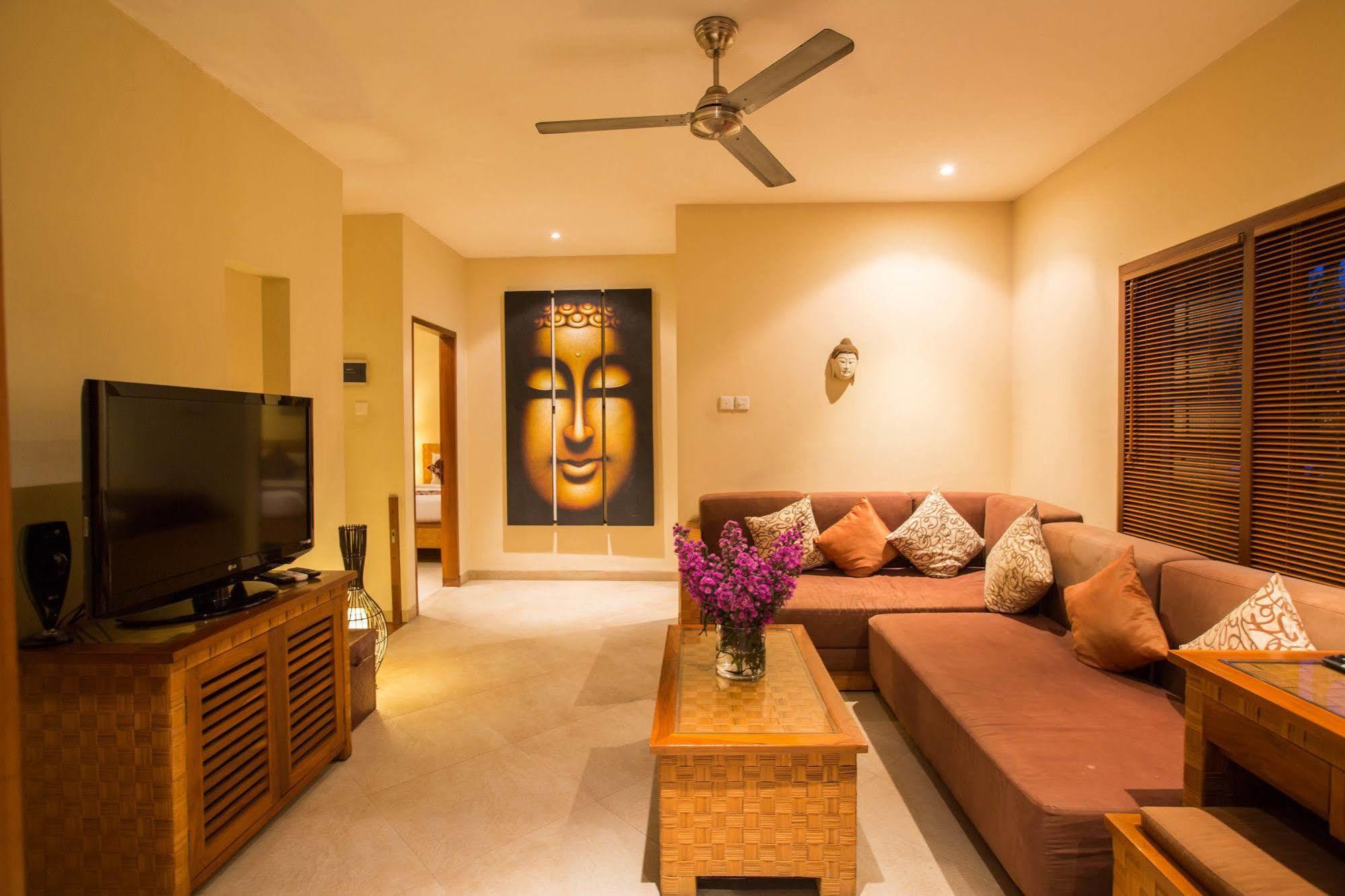 Villa Seriska Seminyak Luaran gambar