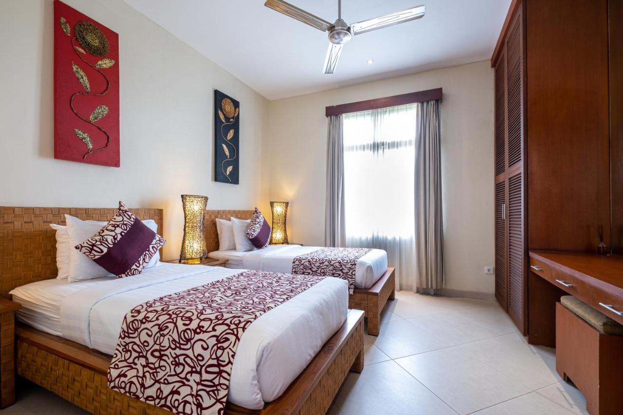 Villa Seriska Seminyak Luaran gambar