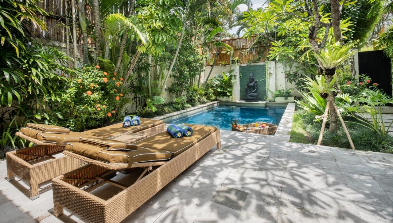 Villa Seriska Seminyak Luaran gambar